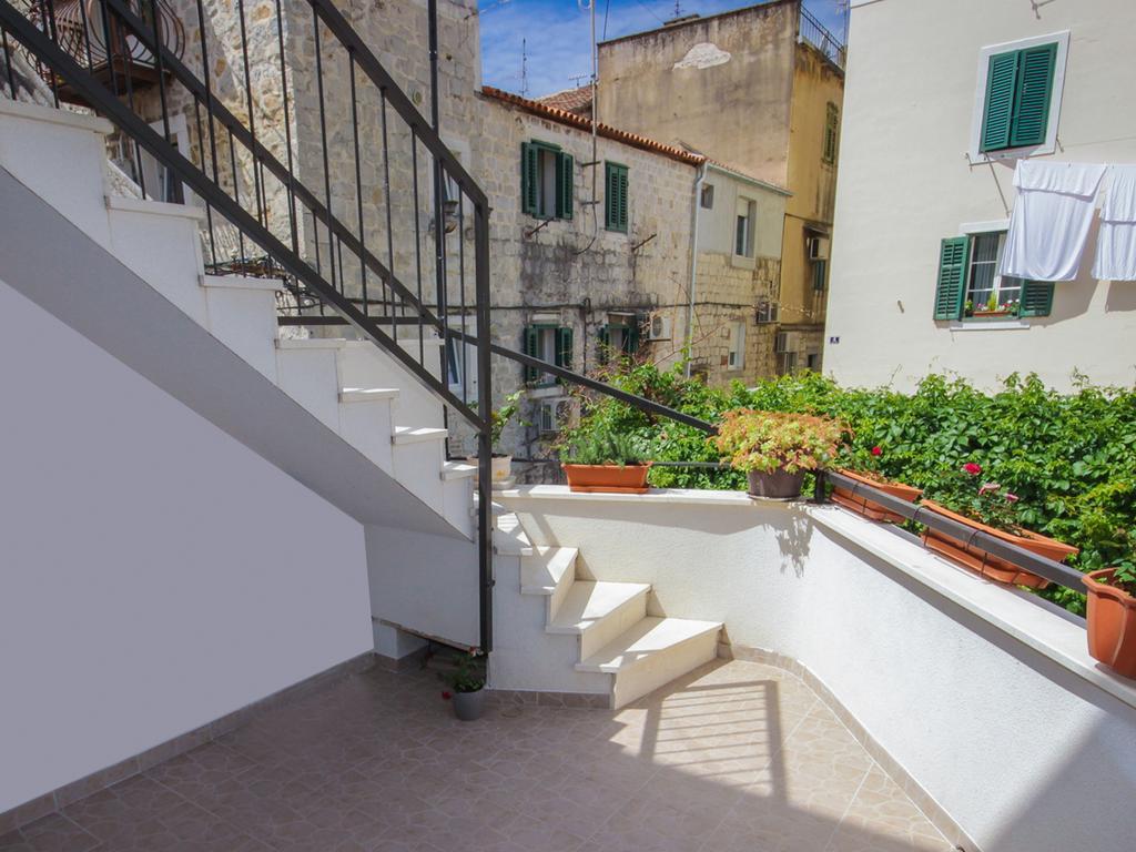 Guest House Vagabundo Imb Split Exterior photo
